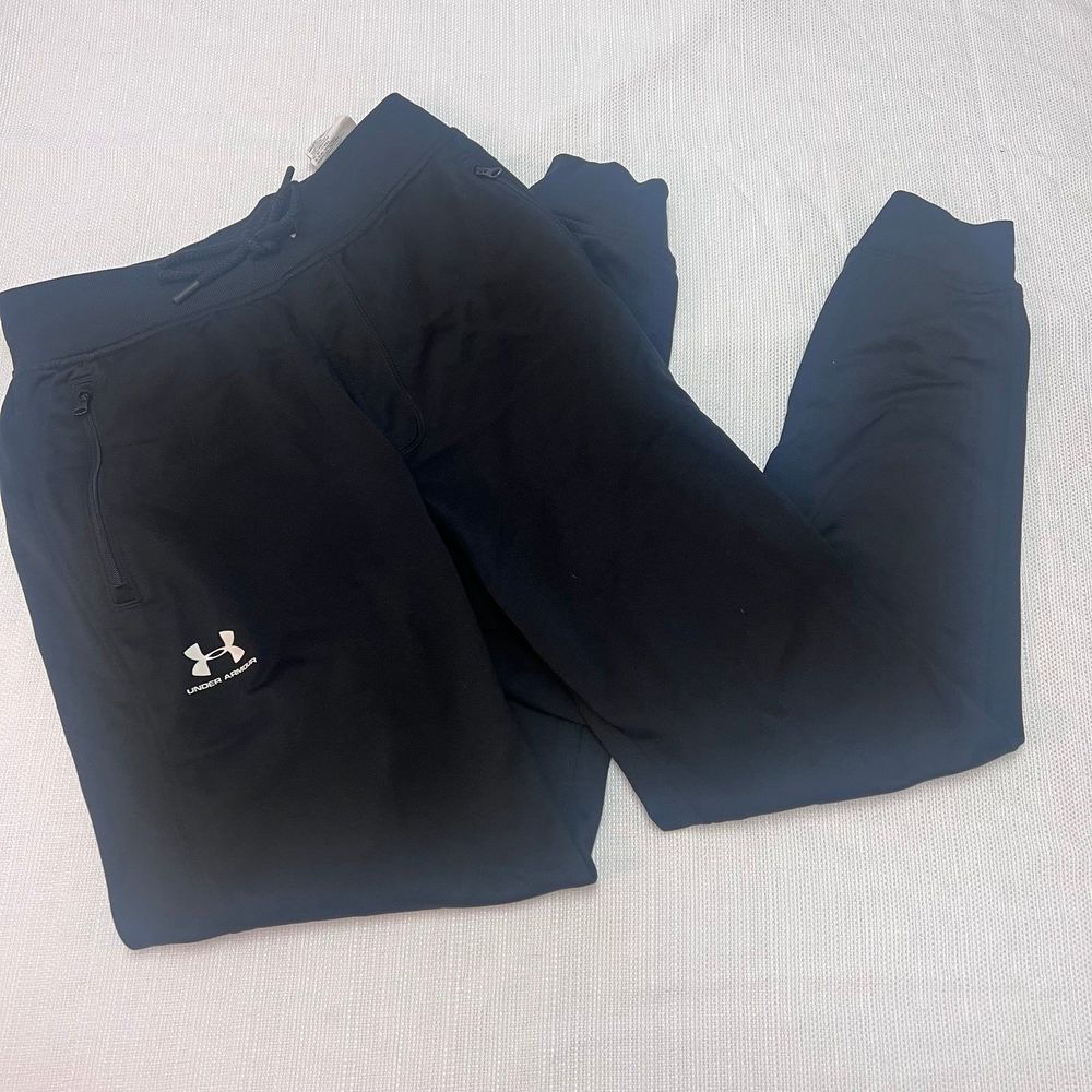 Mens Small Under Armour Joggers